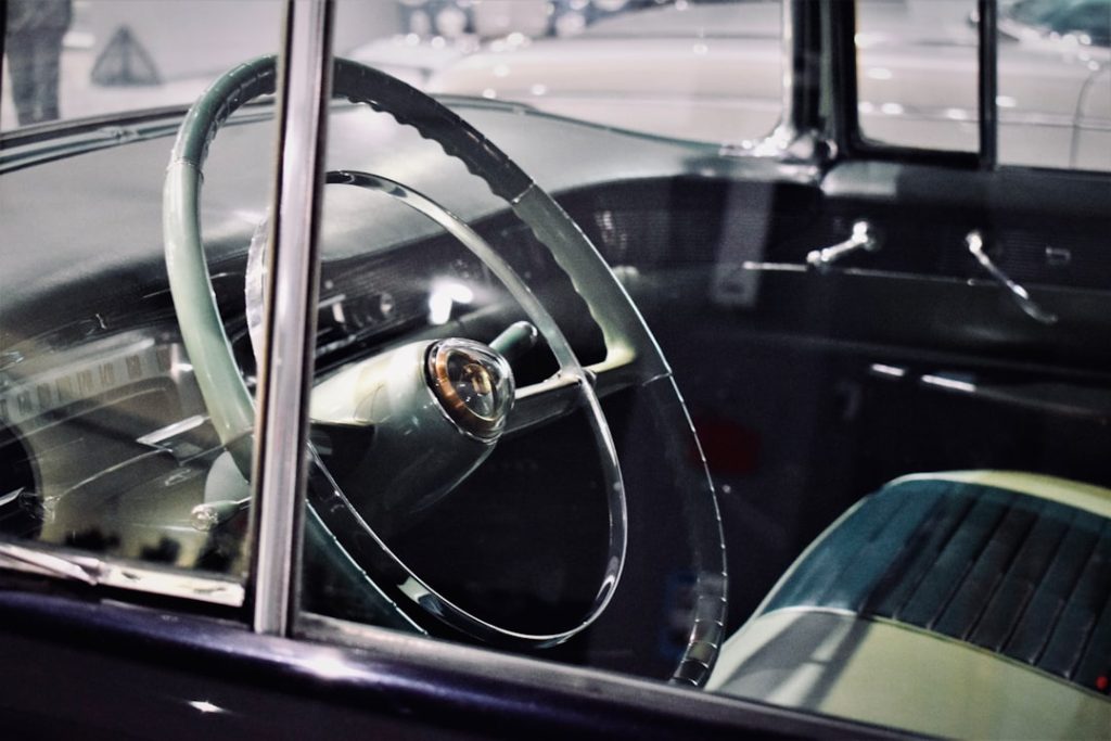 Photo Truck showroom