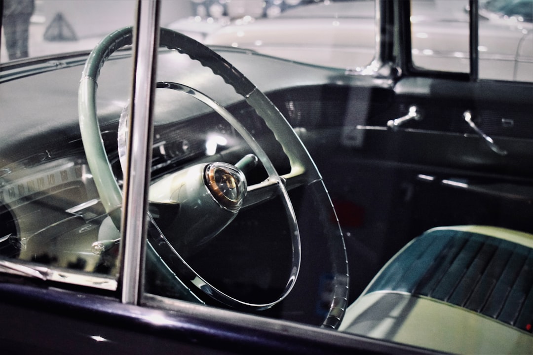 Photo Truck showroom
