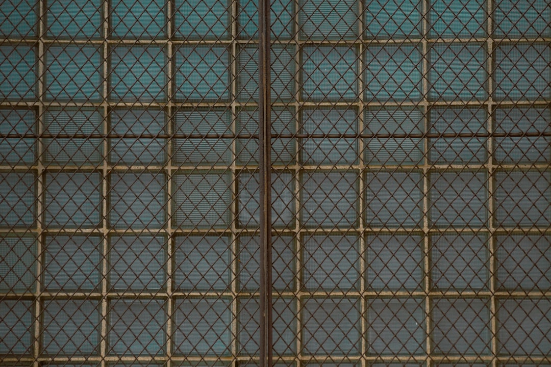Photo Minesweeper grid